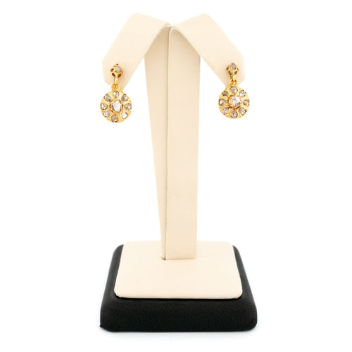 Boucles d'oreilles Boucles d'oreilles dormeuses en or 18 carats et diamants taille rose 58 Facettes 2E6DBF8EECAC4B5D8FFCB15528EF8977