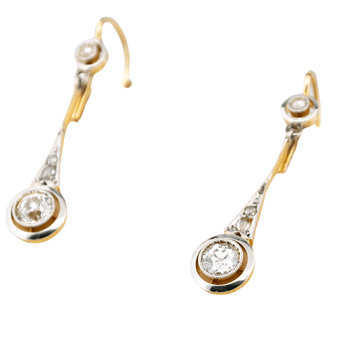Boucles d'oreilles Boucles d'oreilles pendantes en diamant 58 Facettes AB1E518706D34E52BF5F76079DEFDAAC