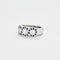 Bague 55 Bague trilogie en or gris saphirs et diamants 58 Facettes DV0534-14