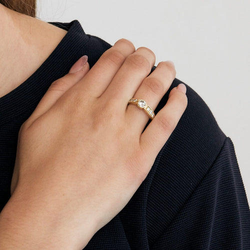 Bague 61 Bague jonc en or et diamants 58 Facettes DV0302-4