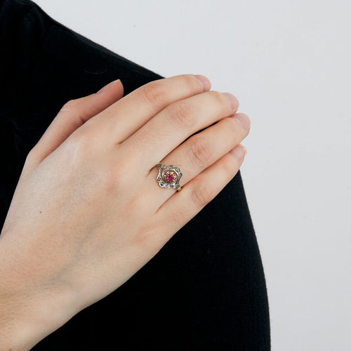 Bague 58 Bague Tourbillon - Rubis synthétique et diamants 58 Facettes DV0608-1