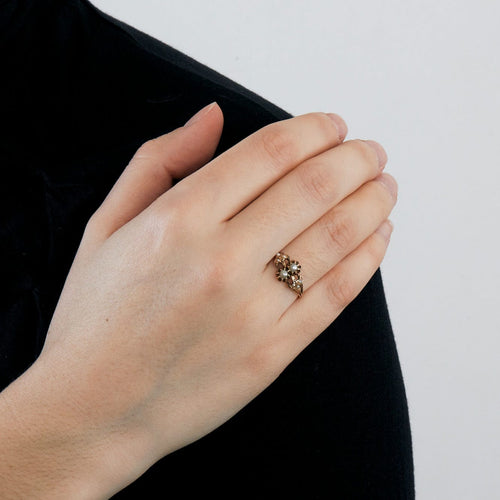 Bague 53 Bague ancienne en or jaune et perles 58 Facettes DV0608-4