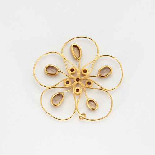 Pendentif Claire de Divonne - Pendentif "Fleur" en or jaune et saphirs de couleurs. 58 Facettes DV3020-12