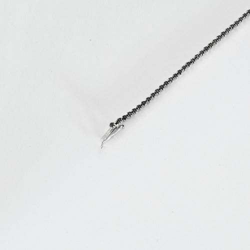 Bracelet Bracelet ligne en or gris et diamants noirs facettés 58 Facettes DV3020- 4