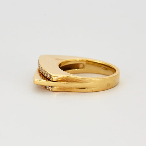 Bague 52 Bague moderniste en or jaune et diamants 58 Facettes DV0090-3