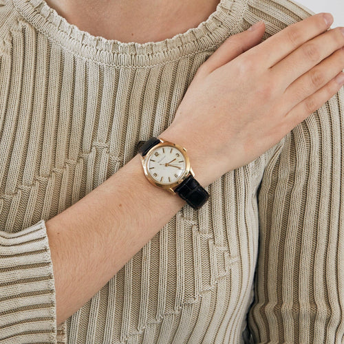 Montre Montre Jaeger LeCoultre, or rose 58 Facettes DV0591-1