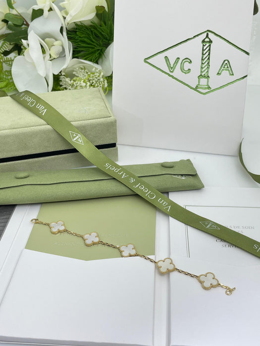 Bracelet VAN CLEEF & ARPELS - Pure Alhambra - Bracelet or jaune et Nacre 58 Facettes DV3500-1