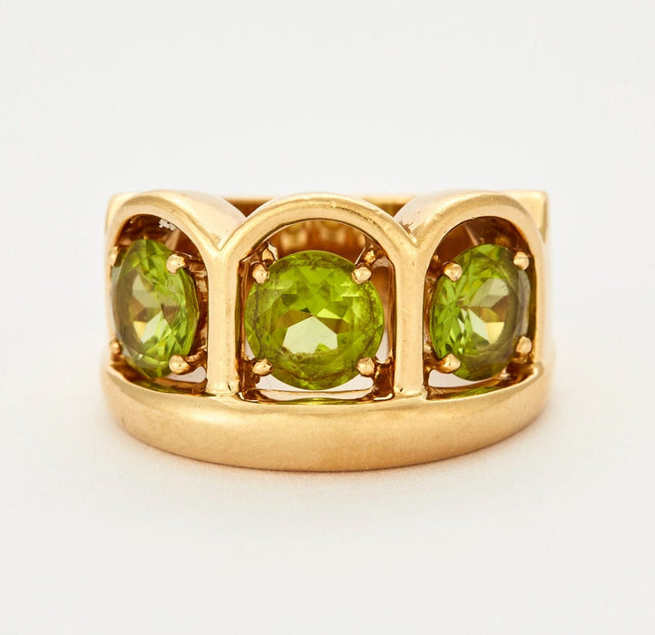 Bague 52 POIRAY - Bague en or jaune et peridots 58 Facettes DV0640-5