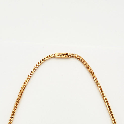 Longue chaine en or jaune