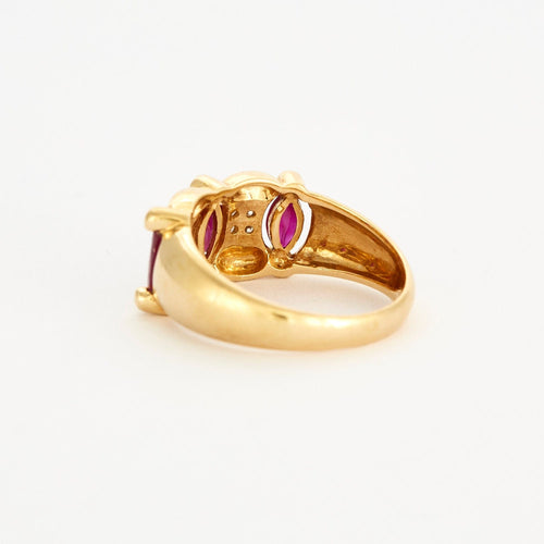 Bague 56 Bague en or jaune sertis de rubis et diamants 58 Facettes DV3841-3