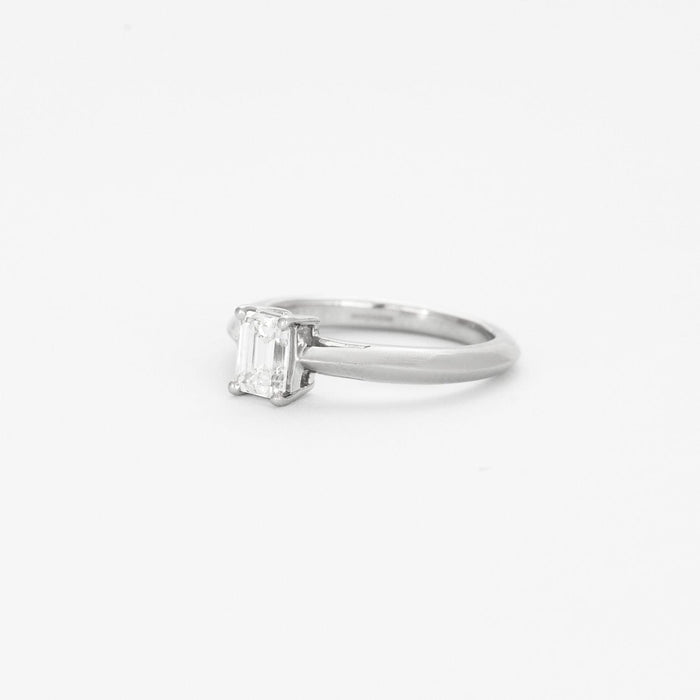 Bague 45 TIFFANY & CO - Bague Solitaire Diamant 58 Facettes DV4159-1