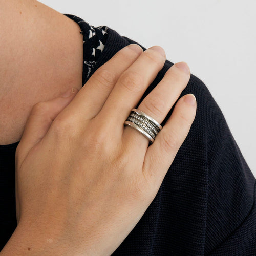 Bague 49 BULGARI -  Bague B zero or gris et diamants 58 Facettes DV2731-2