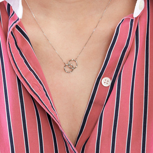 Collier Collier en or gris et diamants 58 Facettes DV3602-2