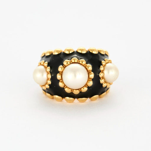 Bague 50 CHANEL - Baroque - Bague or jaune, émail noir et perles 58 Facettes DV6154-2