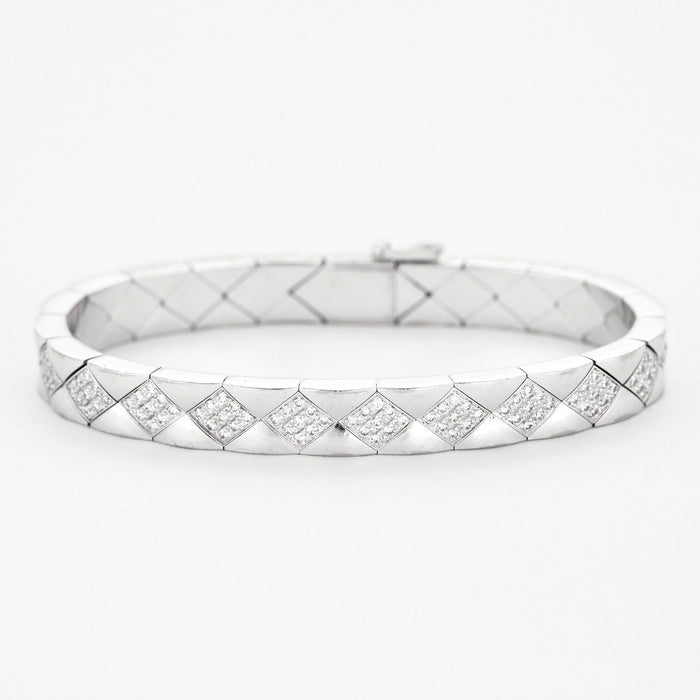 Bracelet CHANEL - Coco crush - Bracelet en or gris et diamants 58 Facettes DV6154-1