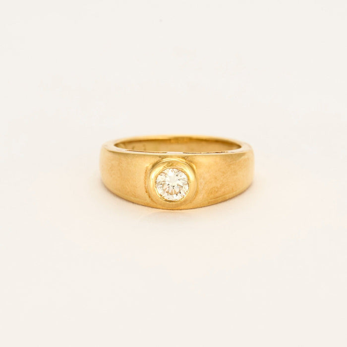 Yellow gold and diamond bangle ring