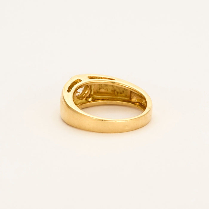 Yellow gold and diamond bangle ring