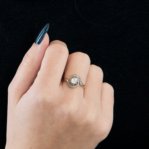 Bague 52 Bague tourbillon en or et diamants 58 Facettes DV0687-5-52-1