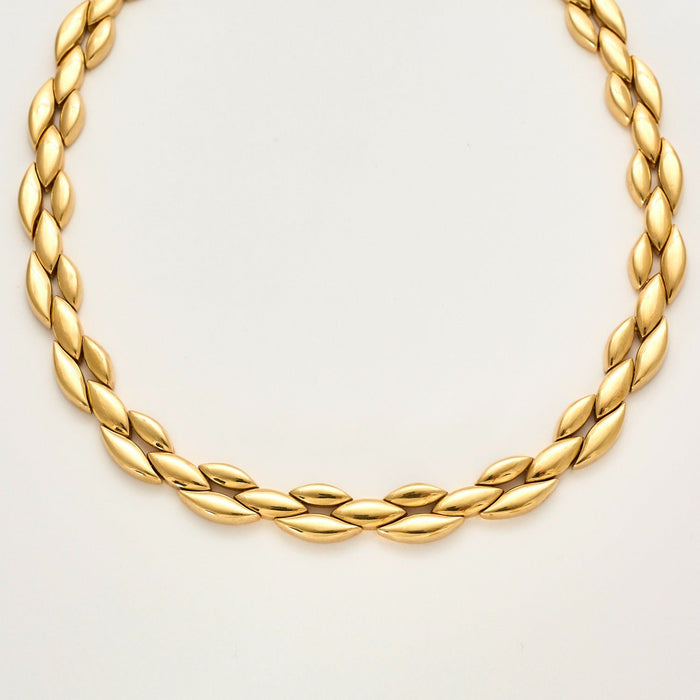 Yellow gold necklace