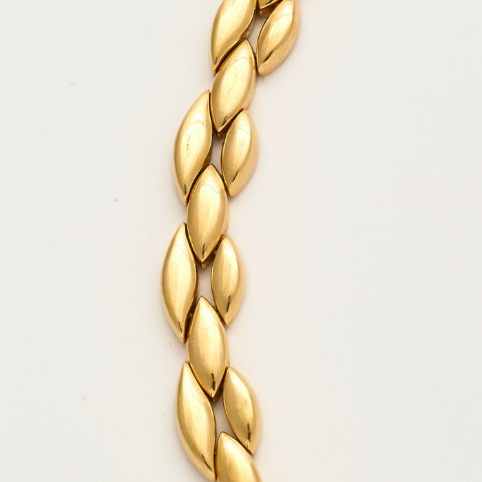 Yellow gold necklace