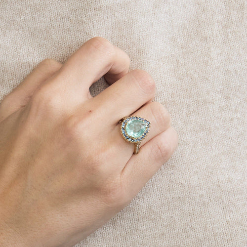 Bague or jaune, tourmaline, saphirs, diamants