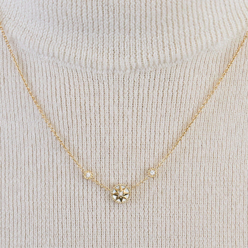 Collier DIOR-ROSE DES VENTS - Collier en or jaune, nacre et diamants 58 Facettes DV0774-1