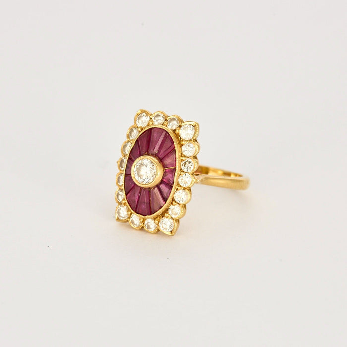 Bague 50 Bague en or jaune, rubis calibrés et diamants 58 Facettes DV7657-1-50-2