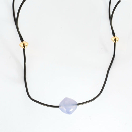 VHERNIER - Collier, calcédoine