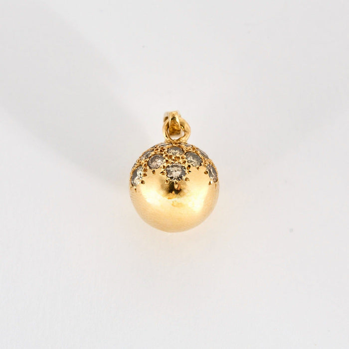 Pendentif Pendentif "boule"  en or jaune sertie de diamants 58 Facettes DV0777-2