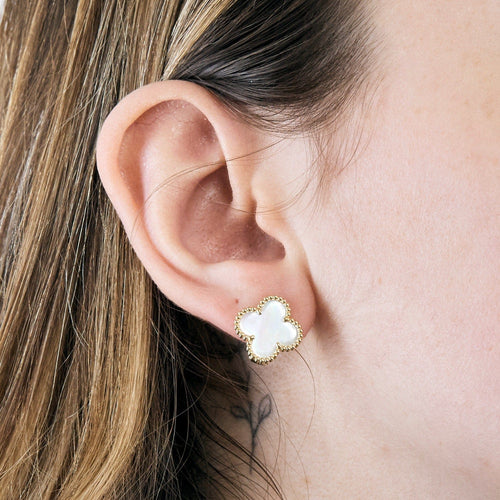 VAN CLEEF & ARPELS - Alhambra - Parelmoer en geelgouden oorbellen