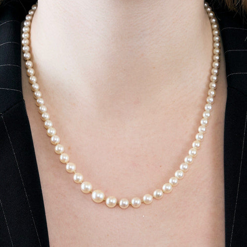 Collier Collier en or jaune et perles blanches 58 Facettes DV0778-1