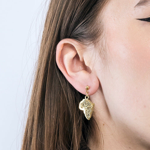 Boucles d'oreilles Boucles d'oreilles "Afrique" en or jaune filigrané 58 Facettes DV0654-2