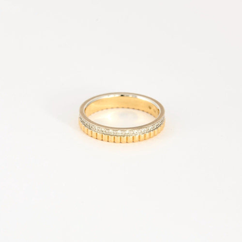 Bague 50 BOUCHERON - Quatre Radiant Edition - Alliance en or jaune, blanc et diamants 58 Facettes DV10139-1