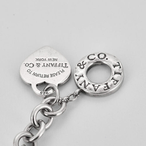 Bracelet Tiffany & Co - Return to Tiffany - Bracelet plaque cœur avec fermoir à bascule en argent 58 Facettes DDV10164-1
