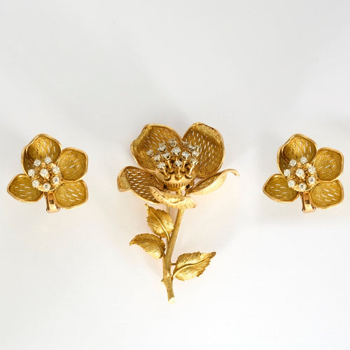 Parure florale - Broche et boucles d'oreilles or jaune, diamants