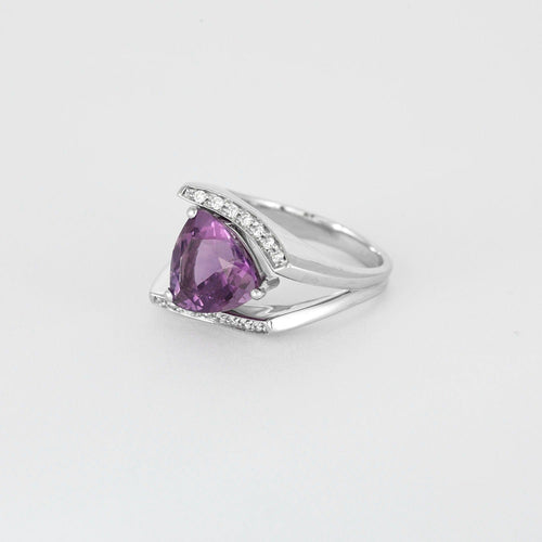 Bague 57 Bague en or blanc, améthyste et diamants 58 Facettes DV3030-1-57-3