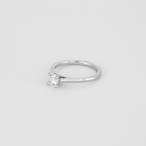 54 DE BEERS -DB Classic Taille Brillant - Solitaire en platine et diamant 58 Facettes DV0831-1-54-3