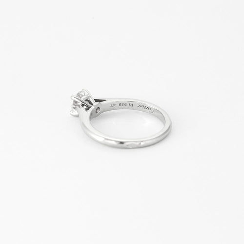 Bague 47 CARTIER - Solitaire 1895 en platine et diamant 58 Facettes DV0868-1-47-2