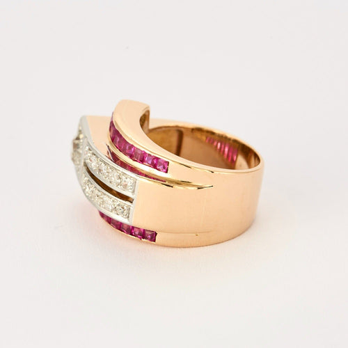 Bague 53 Bague tank, or jaune, rubis de synthèse et diamants 58 Facettes DV0888-1