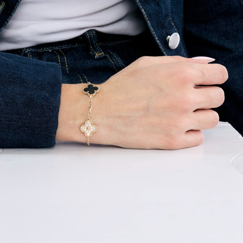 Bracelet VAN CLEEF & ARPELS - Vintage Alhambra - Bracelet or rose, nacre grise et diamants 58 Facettes DV0830-11