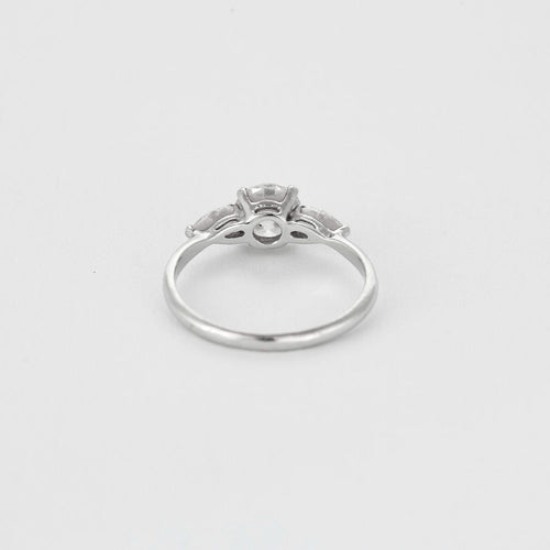 Bague 47 Bague Solitaire en or gris et diamants 58 Facettes DV12420-2-47-2