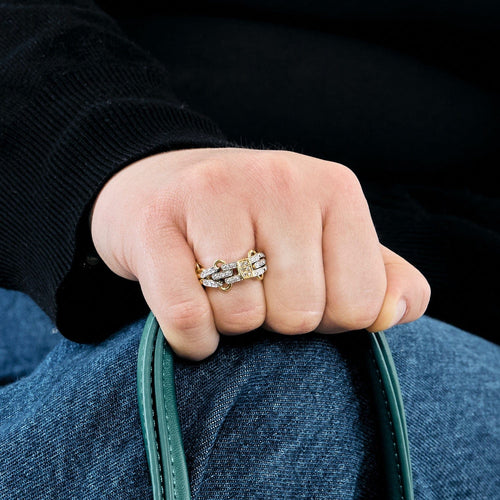 Bague 50 Pomellato - Bague souple en or jaune et or gris , diamants 58 Facettes DV0972-1