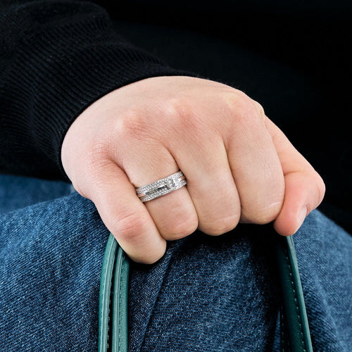 Bague 51 TIFFANY & CO - Collection Tiffany T - Bague en or blanc et diamants 58 Facettes DV11607-1-51-2