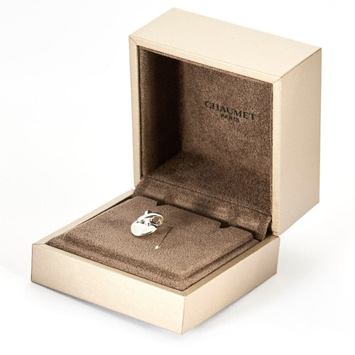 Pendentif CHAUMET - Pendentif Coeur Liens en or gris. Petit modèle 58 Facettes DV11154-4