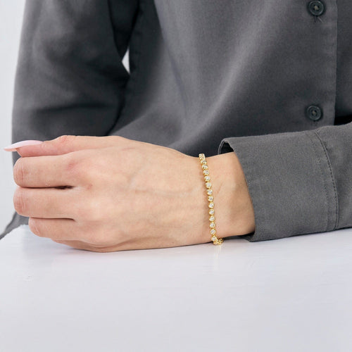 Bracelet Bracelet ligne en or jaune et diamants 58 Facettes DV0978-3