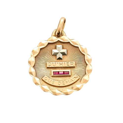 Pendentif AUGIS - Pendentif Médaille Médaille d'amour or jaune et rubis 58 Facettes DV1342-3