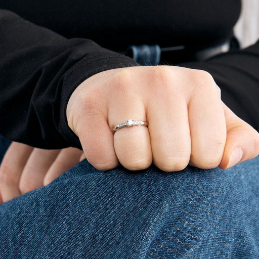 Bague 48.5 Mauboussin - Tu es le Sel de ma vie N°2 - Bague Solitaire en or gris et diamants 58 Facettes DV12741-1-485-2