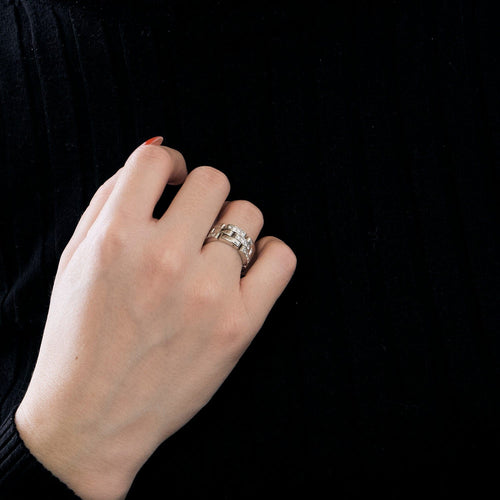 Bague 48 CARTIER - Maille panthère trois rangs demi pavé - Bague en or blanc et diamants 58 Facettes DV4479-5-48-2