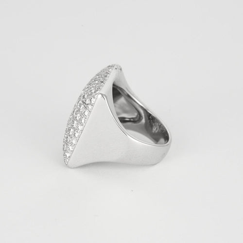 Bague 52.5 Cartier - Berlingot - Bague en or blanc et diamants 58 Facettes DV4479-4-525-3