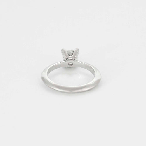 Bague 51 Bague solitaire en or gris et diamant 58 Facettes DV14258-1